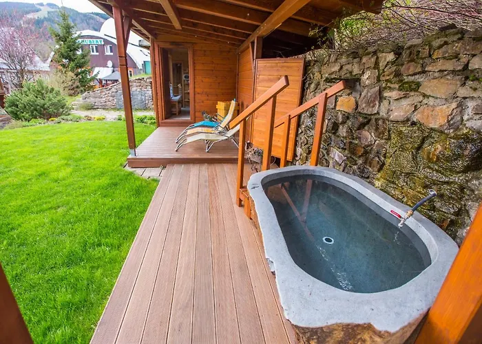 Happy House & Sauna Apart-hotel 4*