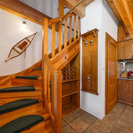 Happy House Apartments&sauna 4*
